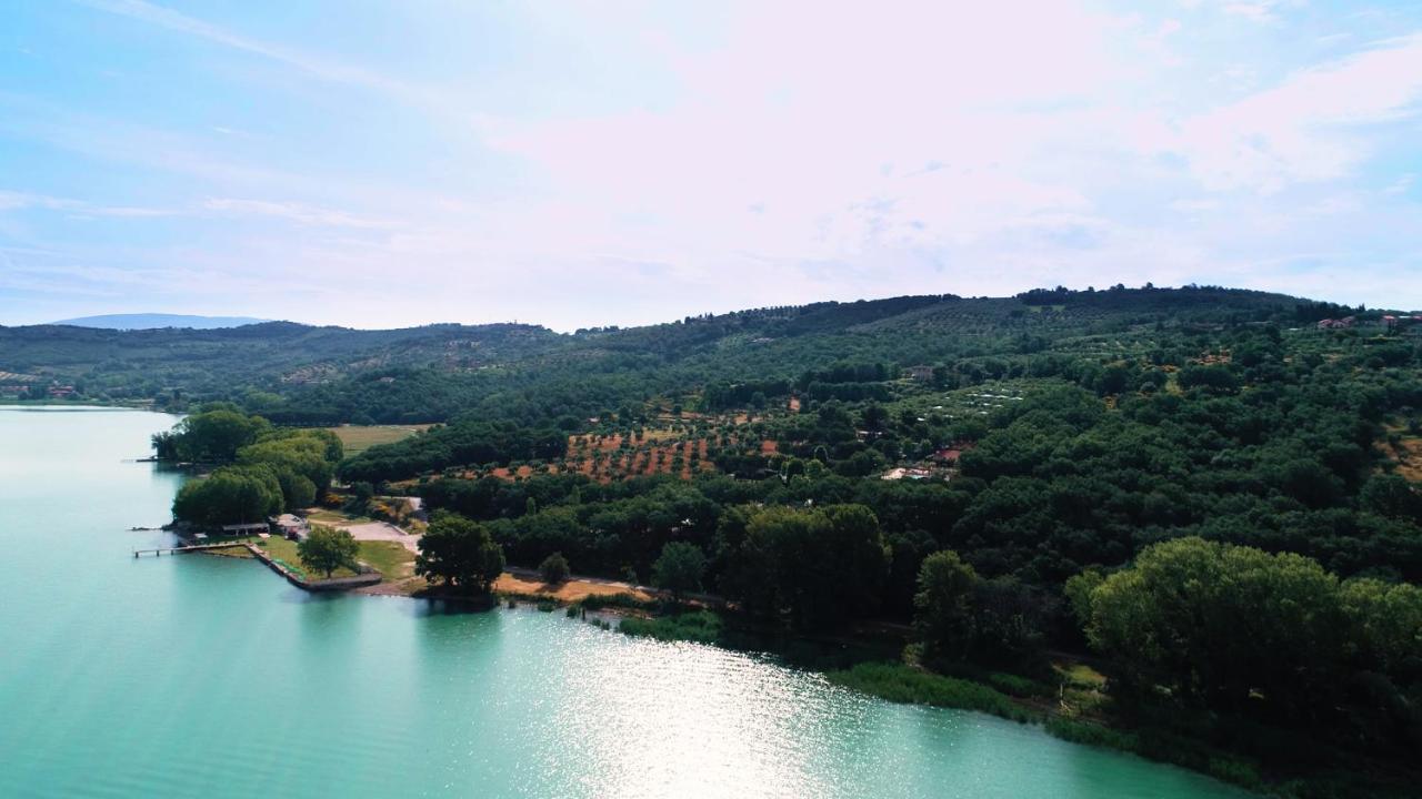 Cerquestra Camping Village Monte del Lago Zewnętrze zdjęcie